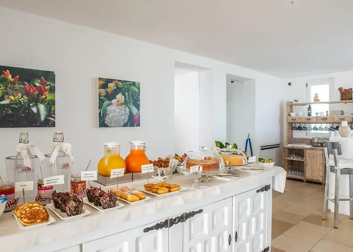 吉奥维雷拉斯酒店 住宿加早餐酒店 滨海波利尼亚诺