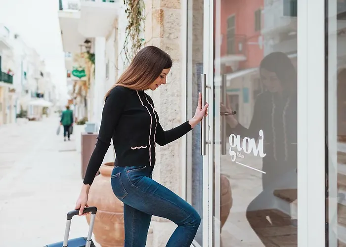 Giovi Relais 4* Полиньяно-а-Маре